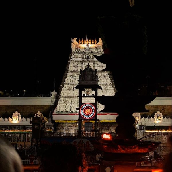 tirumala venkateswara temple night view
